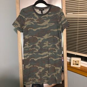 AWESOME CAMO T-SHIRT DRESS !